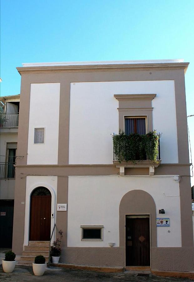 Il Rifugio Di Laerte Bed & Breakfast ลาแตร์ซา ภายนอก รูปภาพ