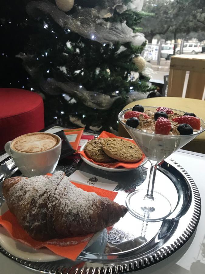 Il Rifugio Di Laerte Bed & Breakfast ลาแตร์ซา ภายนอก รูปภาพ