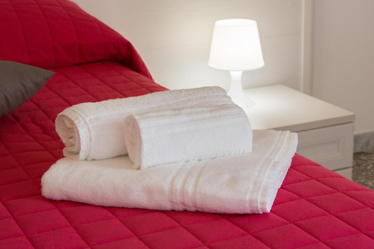 Il Rifugio Di Laerte Bed & Breakfast ลาแตร์ซา ภายนอก รูปภาพ