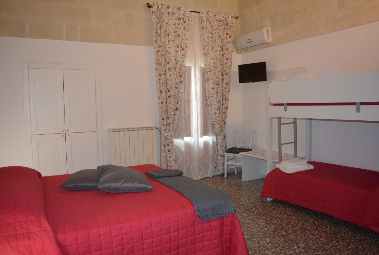 Il Rifugio Di Laerte Bed & Breakfast ลาแตร์ซา ภายนอก รูปภาพ