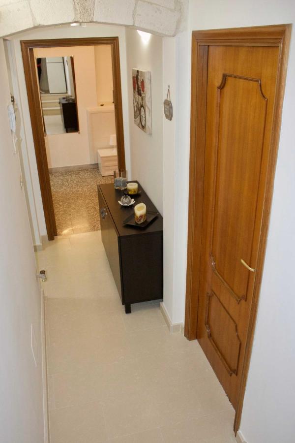 Il Rifugio Di Laerte Bed & Breakfast ลาแตร์ซา ภายนอก รูปภาพ